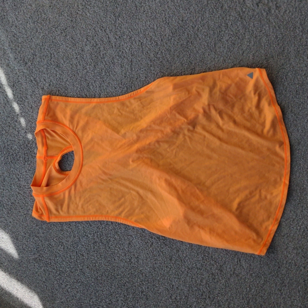 Balance Athletica Harmony tank - EUC - Picture 3 of 4